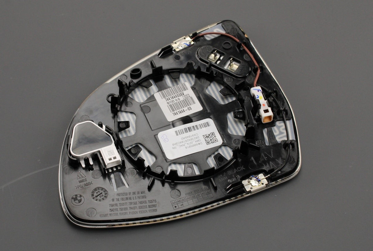 BMW X3 X4 X5 X6 X7 2017-2024 wing mirror glass (right) 51167441444