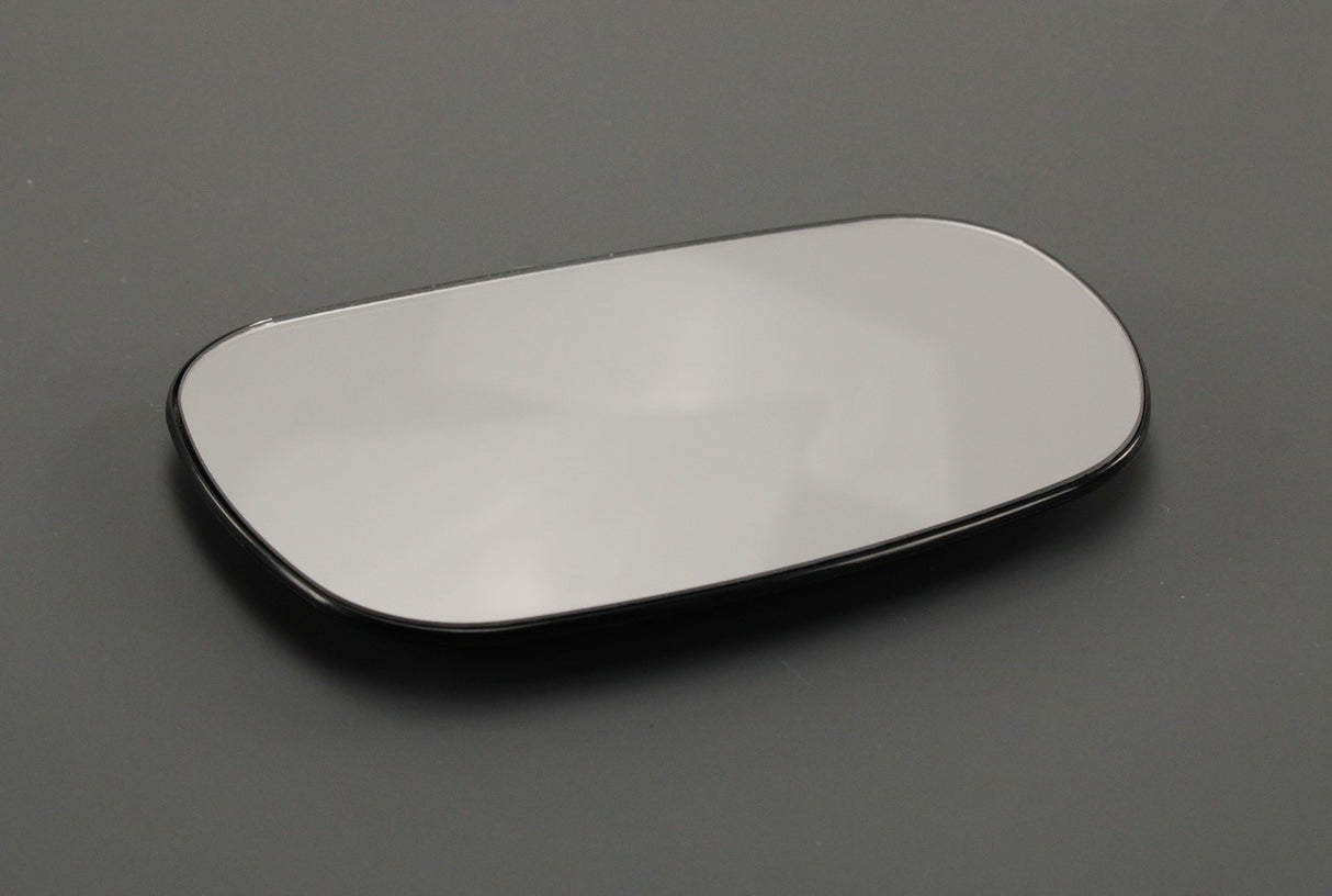 BMW Z3 1995-2001 wing mirror glass (left) 51168397877