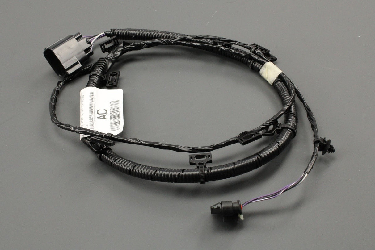 Land Rover Discovery Sport 2015-on NOx sensor wiring harness LR085549