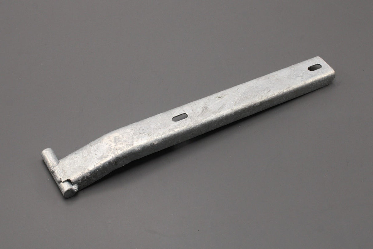 Land Rover Defender 1987-2006 tailgate tailboard hinge (left) MUC8741