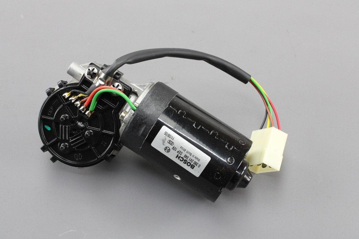 VW LT 1997-2006 Windshield wiper motor without crank (RHD) 2D2955119