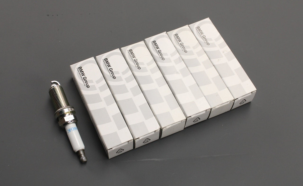 BMW E60 E70 E81 E90 E92 F18 F25 F26 spark plugs (x6) 12120037663