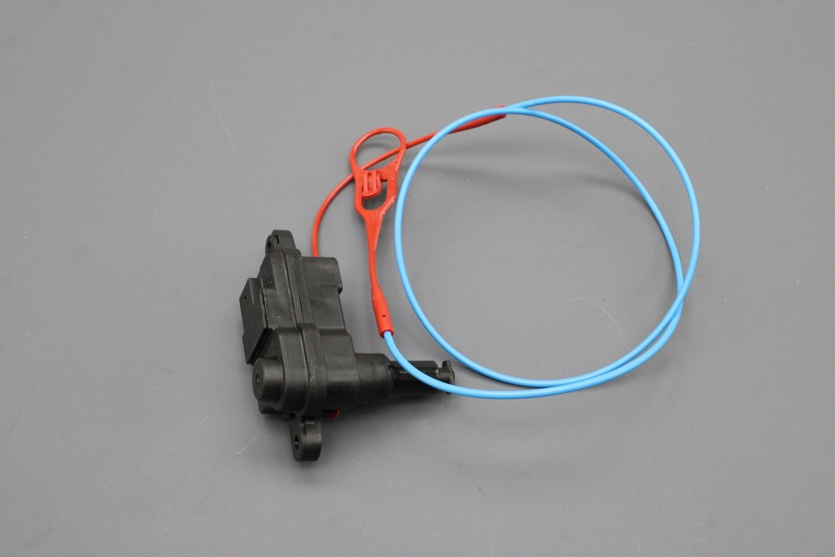 Audi A3 Q3 Q5 Q7 Q8 2016-on fuel flap actuator 4M0862153C
