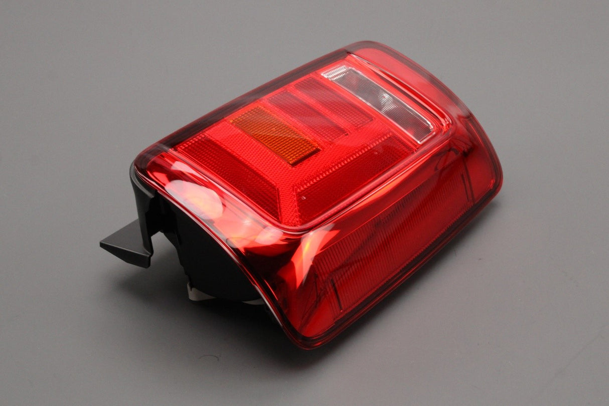 VW Caddy 2K 16-20 right tail light (wing doors & wiper) 2K2945096AB
