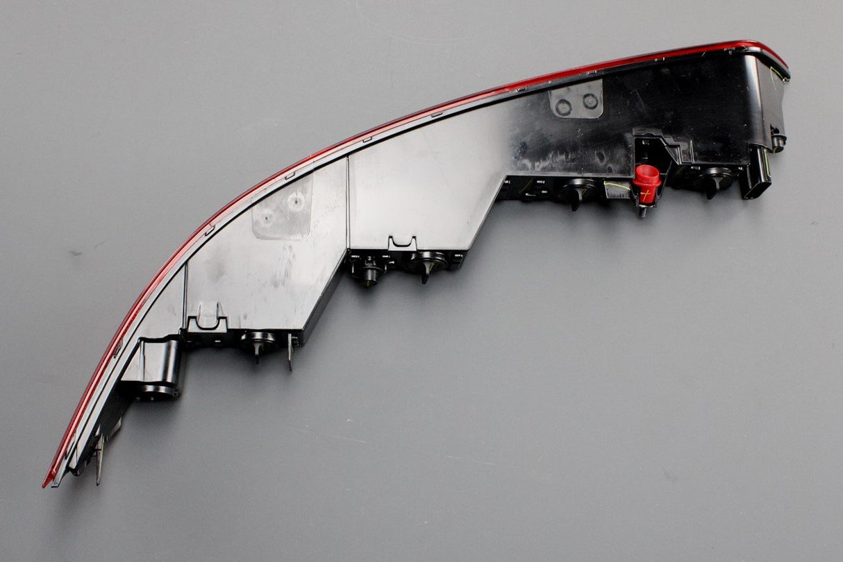 Audi Q5 2017- lower bumper tail light (rear left) 80A945069B