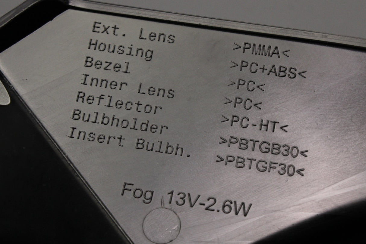 VW Transporter T6.1 20-on right rear light unit (wing door) 7LA945096M