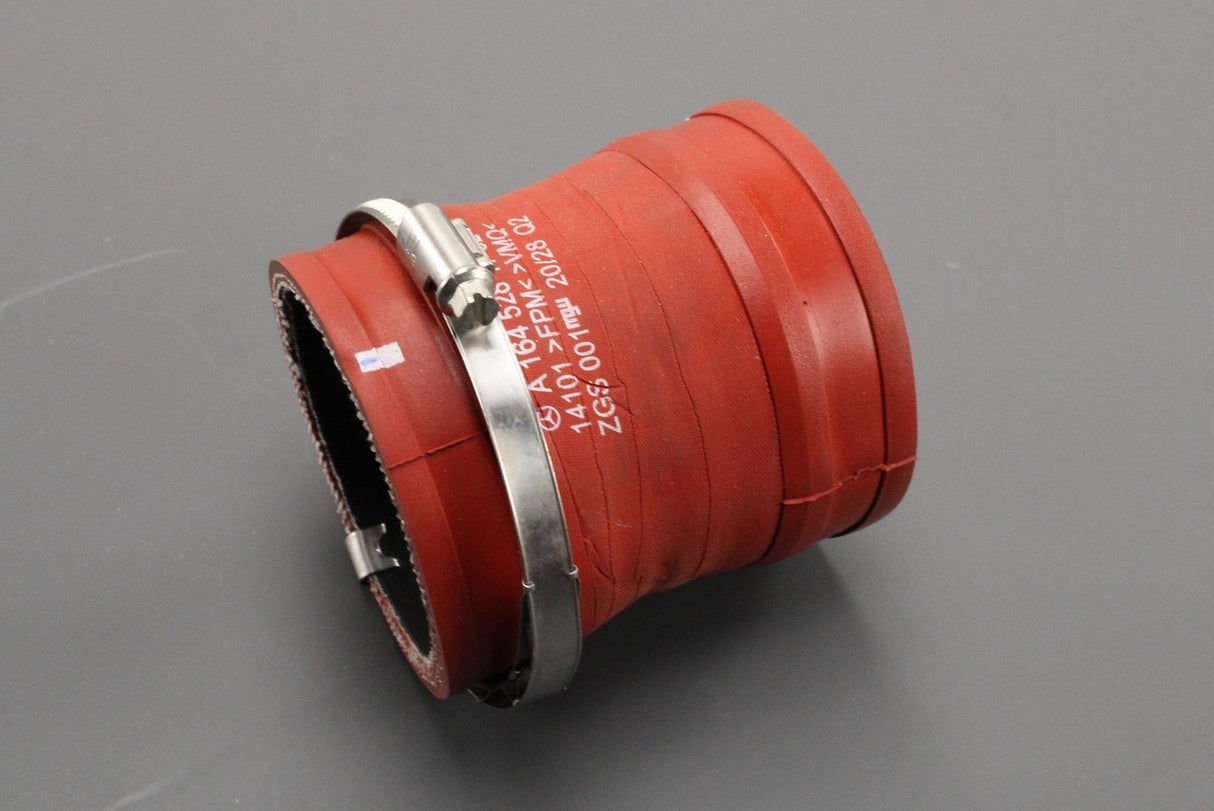 Mercedes-Benz W164 ML420 ML450 intercooler pipe hose A1645281782