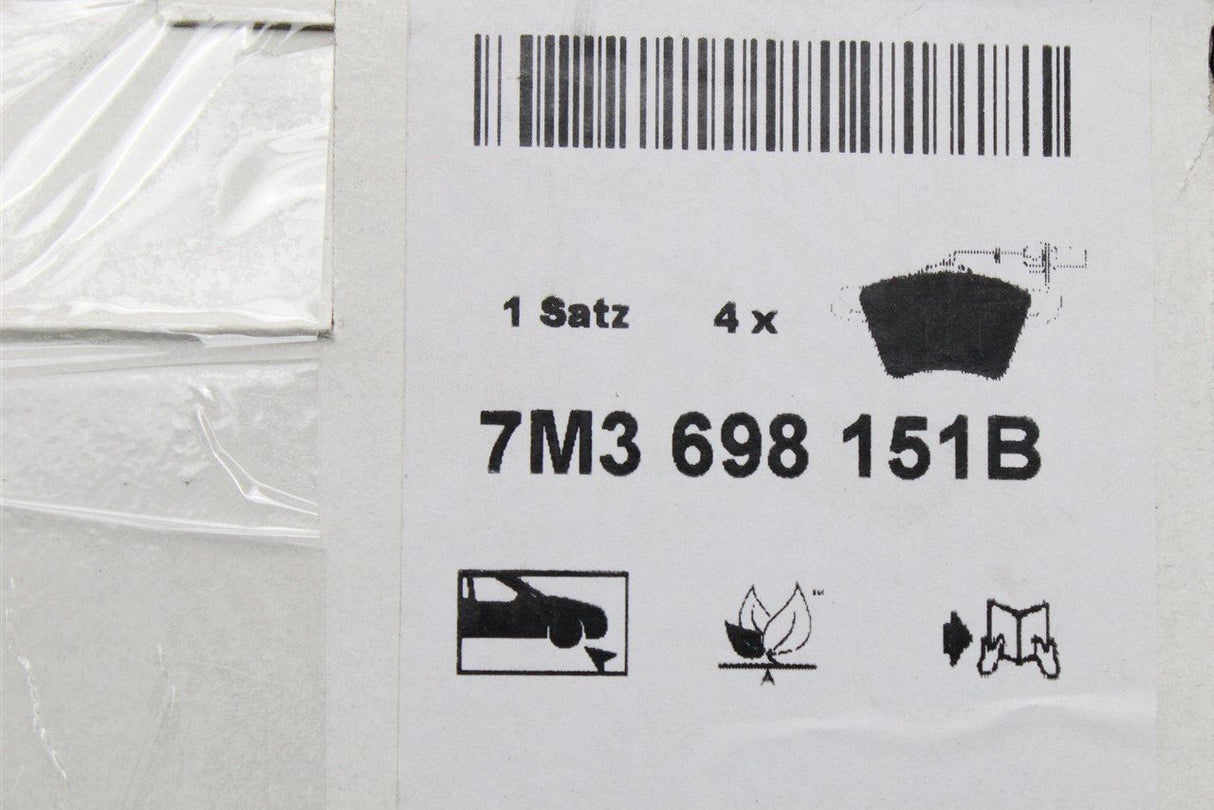 VW Sharan SEAT Alhambra 01-10 front brake pads set (300mm) 7M3698151B