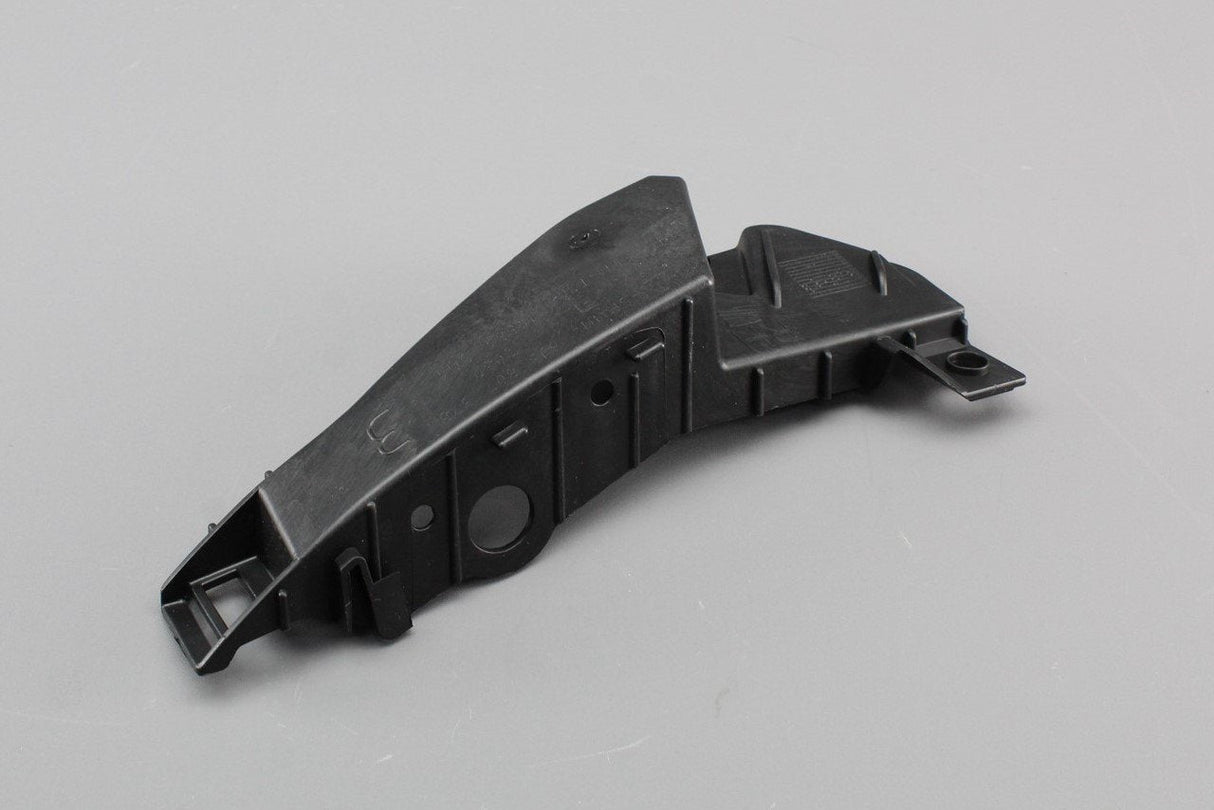 SEAT Ibiza 2009-17 3 door bumper guide bracket (rear right) 6J3807378