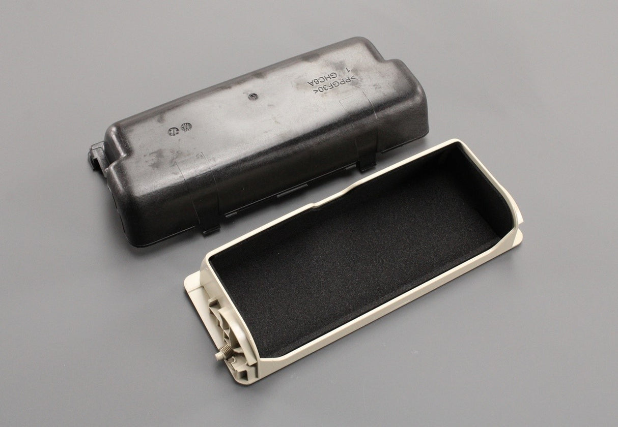 Land Rover Discovery Sport Evoque sun glasses holder bin LR086386