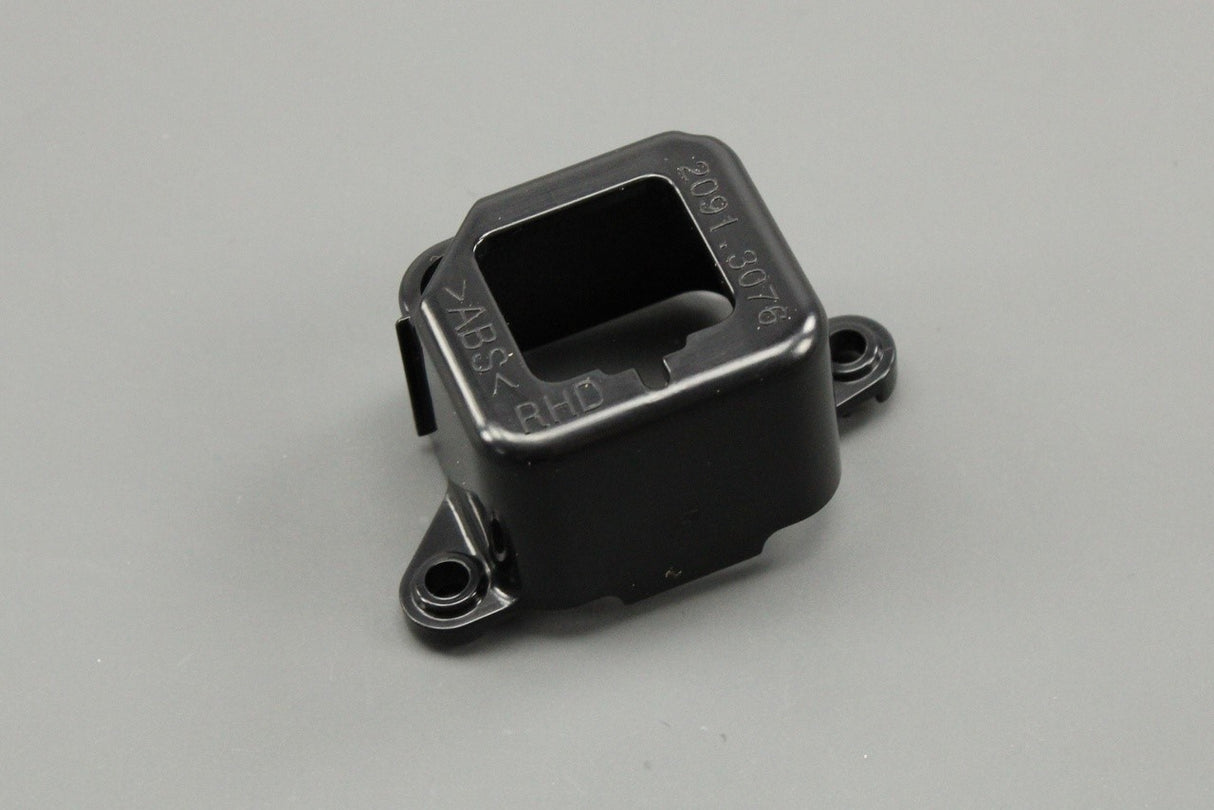 Land Rover Evoque 2012-2018 wing mirror camera holder (right) LR048355