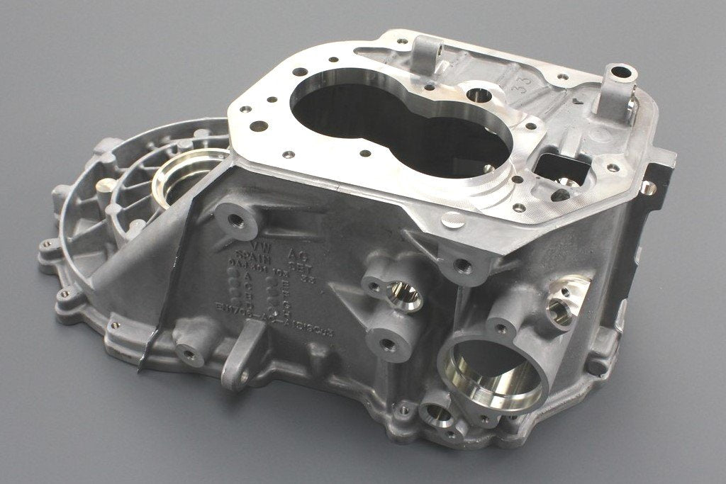 VW Audi Skoda SEAT gearbox clutch diff housing (6-spd manual) 0AJ301103