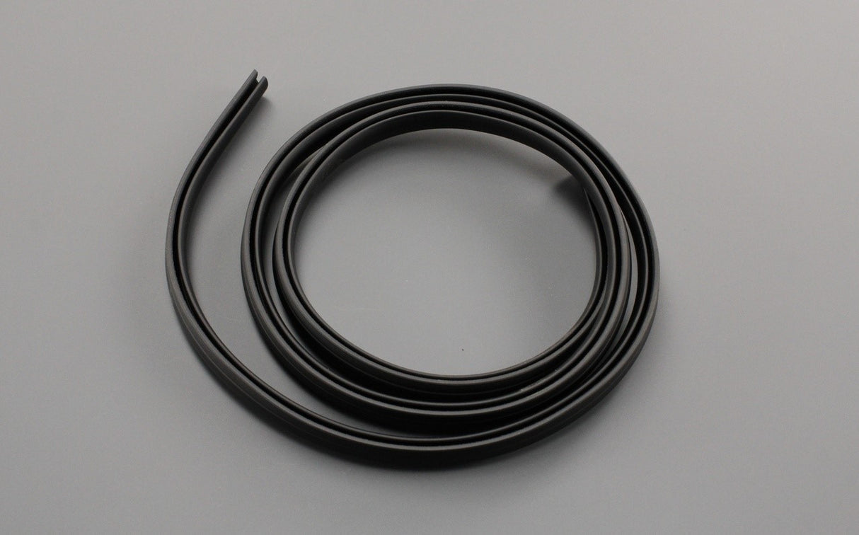 Mercedes-Benz G-Class W463 rear arch seal A4638890998