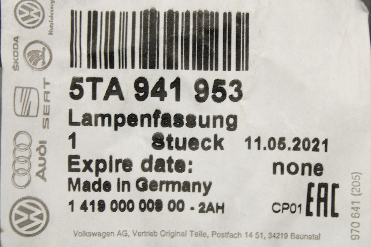 VW Touran 2016-on daytime DRL light bulb holder 5TA941953