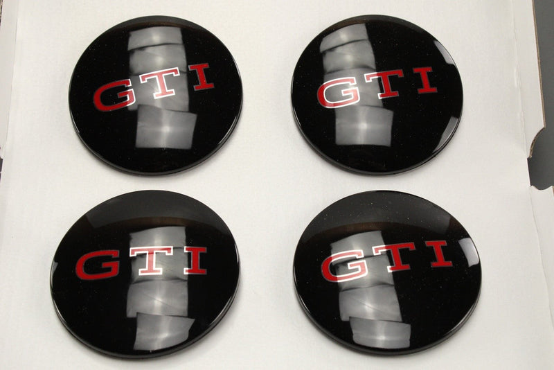 VW Golf GTI dynamic centre caps and tyre valve caps 000071215Q / 213E