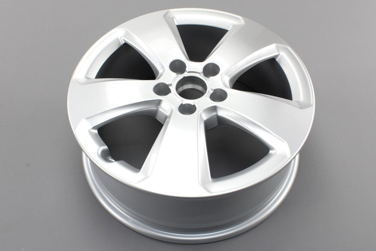 Audi A3 8V 2013-2017 Alloy wheel 17 inch silver (17x6 ET48) 8V0601025C