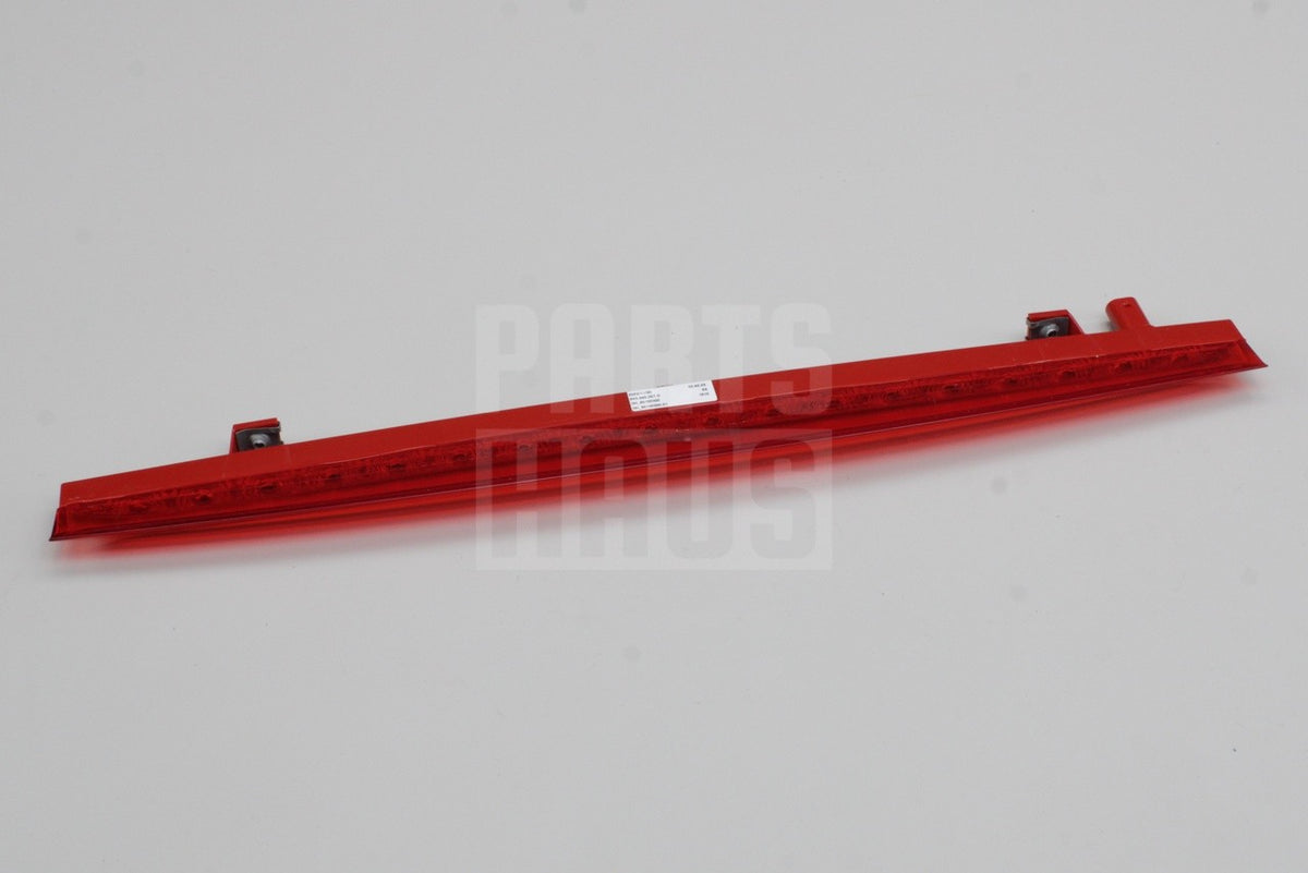 Audi A1 A3 Q3 A5 A6 Avant Q4 e-tron additional brake light 8V0945097D