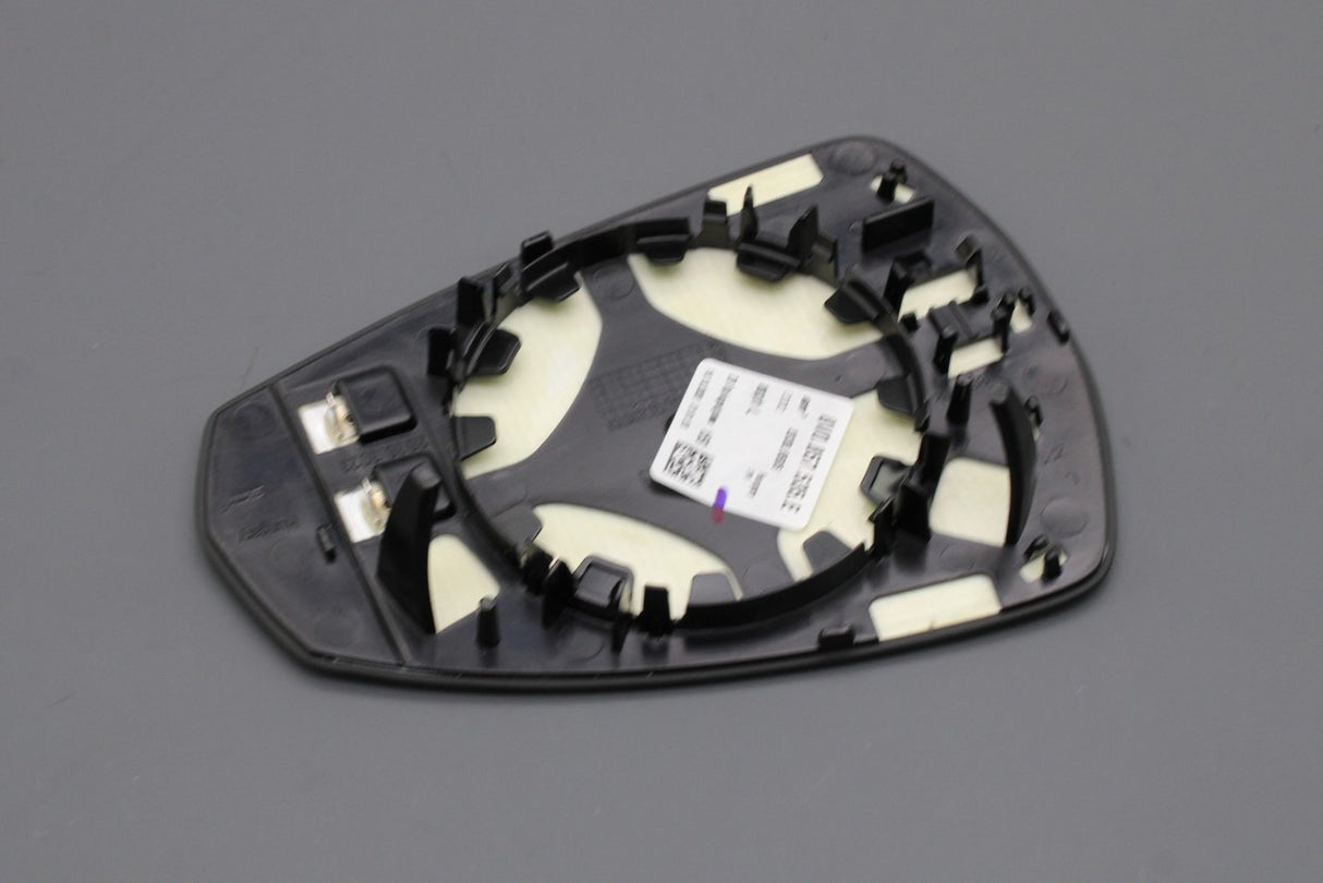 Audi A3 S3 RS3 8V 2013-2020 wing mirror glass (left) 8V0857535E