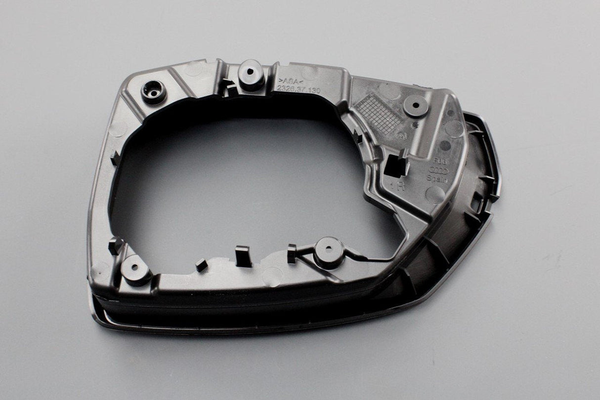 Audi Q7 2016-on exterior mirror frame (right) 4M0857240 9B9