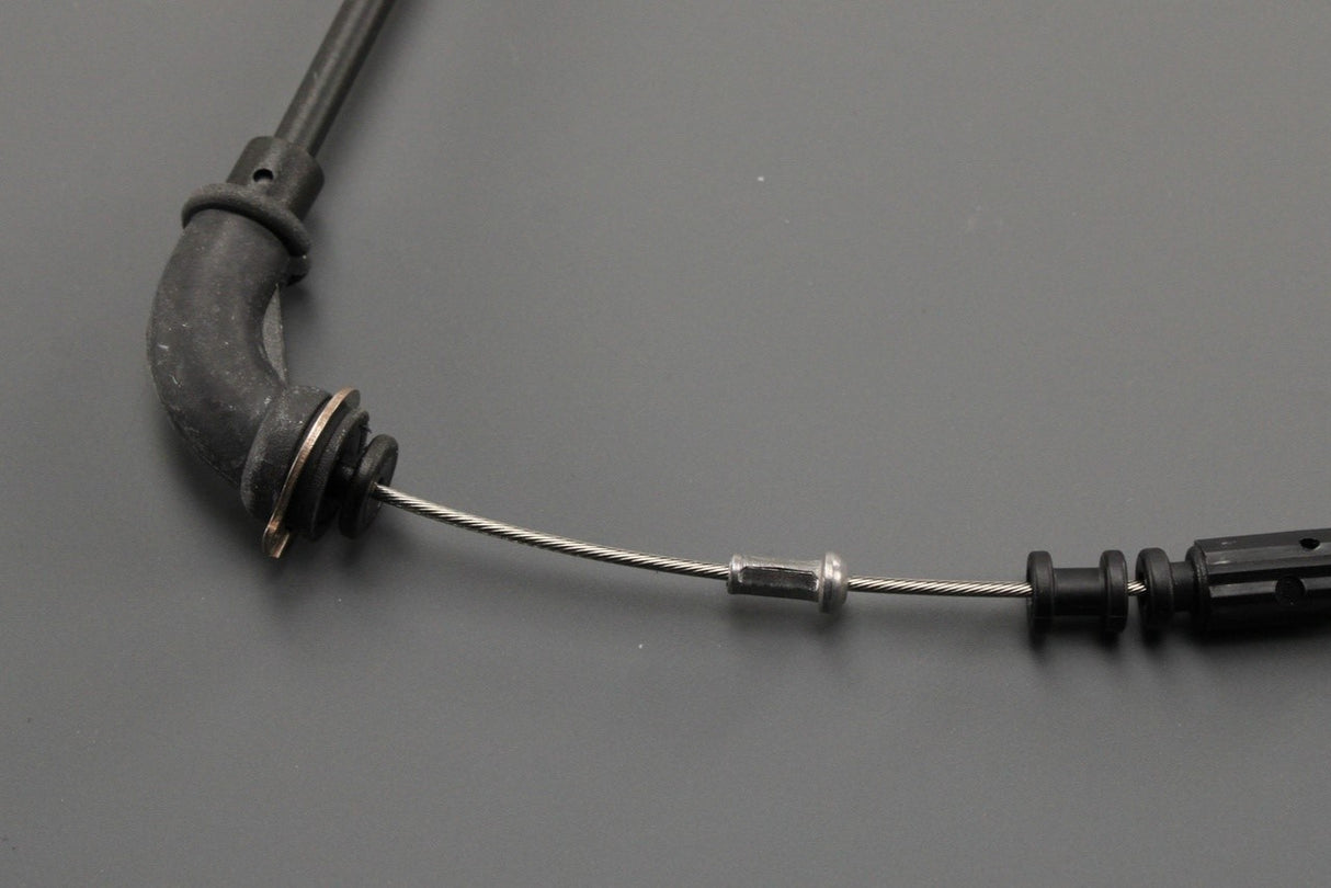 Jaguar F-Pace 2016-on bonnet release cable (RHD) T4A44711