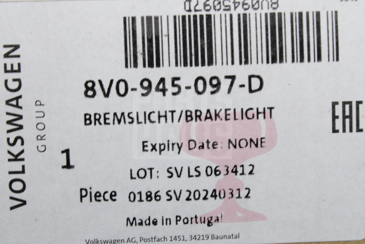 VW T-Cross Taigo Multivan Teramont additional brake light 8V0945097D