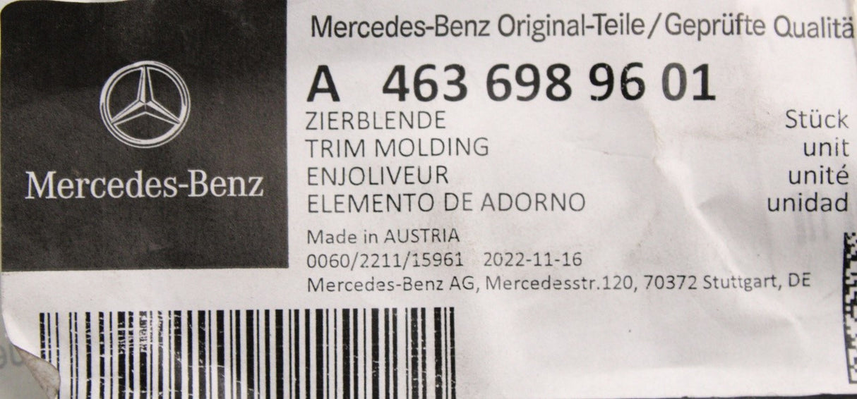 Mercedes-Benz G-Class W463 front door molding trim right A4636989601