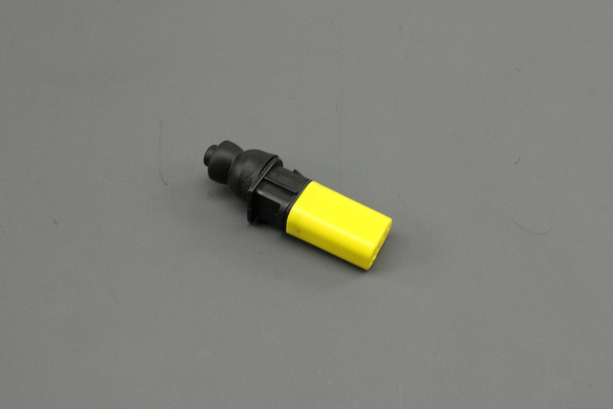 Land Rover Discovery 4 5 RR Evoque 2010-on fuel door latch LR082833