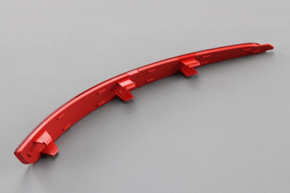 Skoda Octavia 5E Estate 2013-20 rear bumper reflector (right) 5E9945106