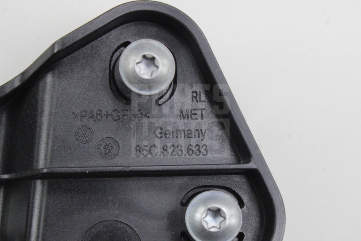 Audi A6 e-tron Q6 e-tron 2024-on bonnet release lever bracket 85C823633