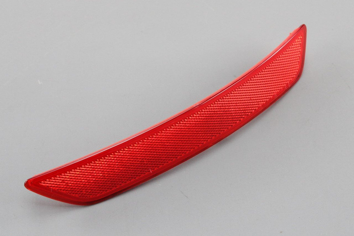 Skoda Yeti 2014-17 rear bumper reflector lens (right) 5L0945106A