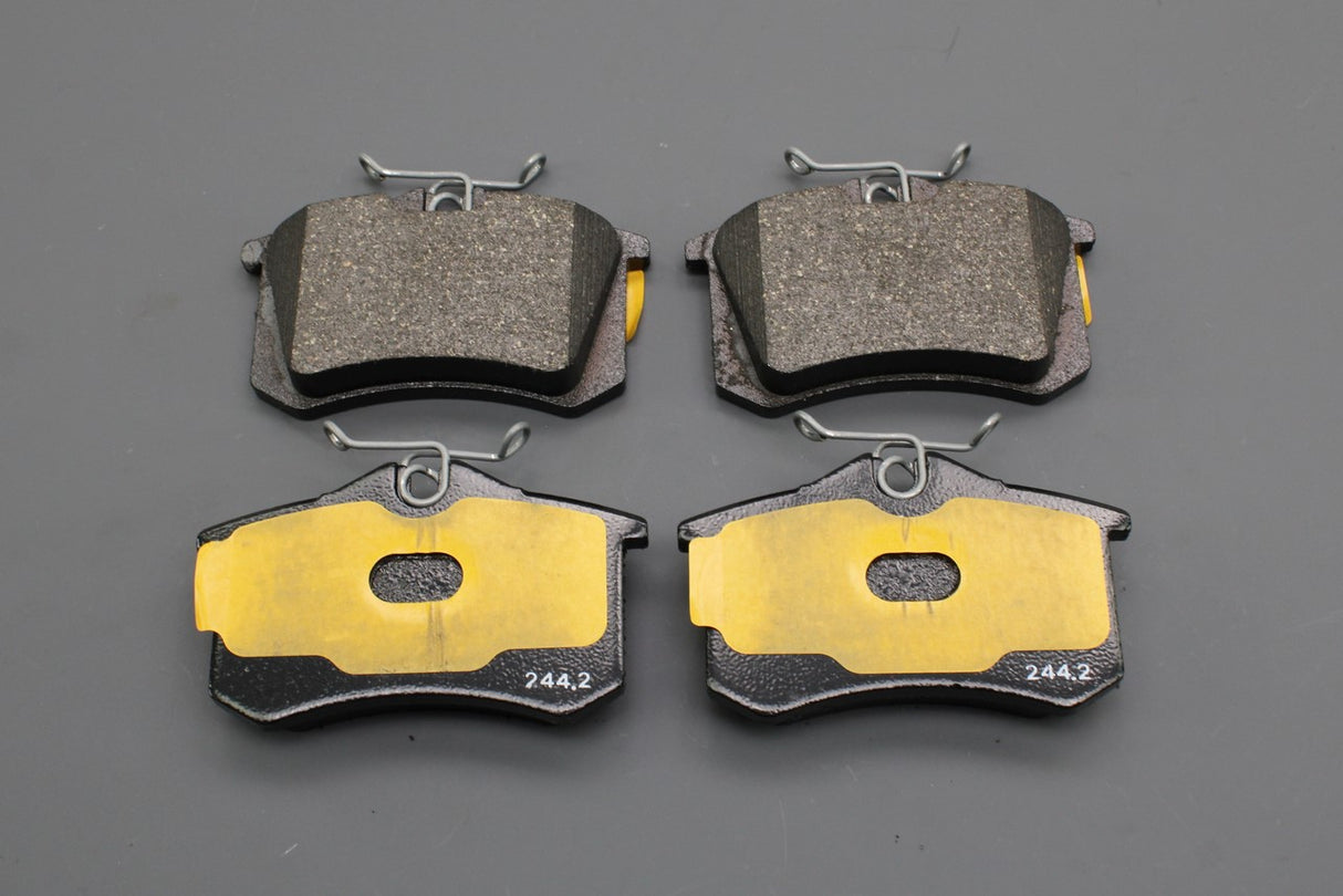 VW Golf MK4 Polo Bora Beetle SEAT Skoda rear brake pads JZW698451A
