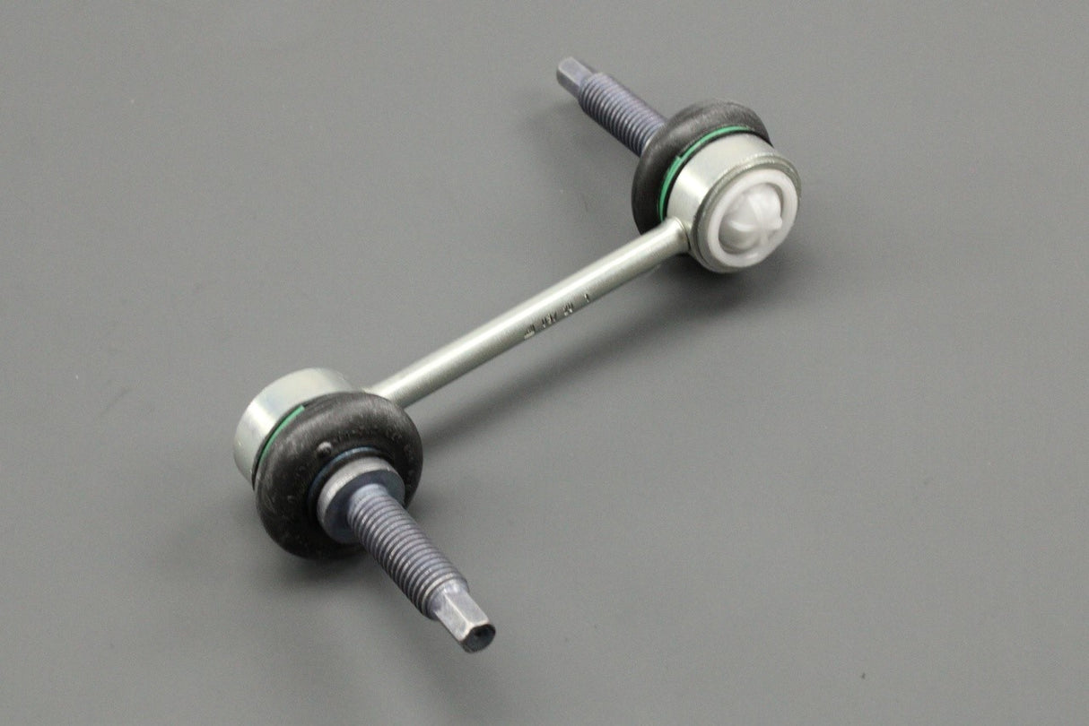 Land Rover Discovery 3 4 05-13 anti roll bar drop link (rear) RGD000312