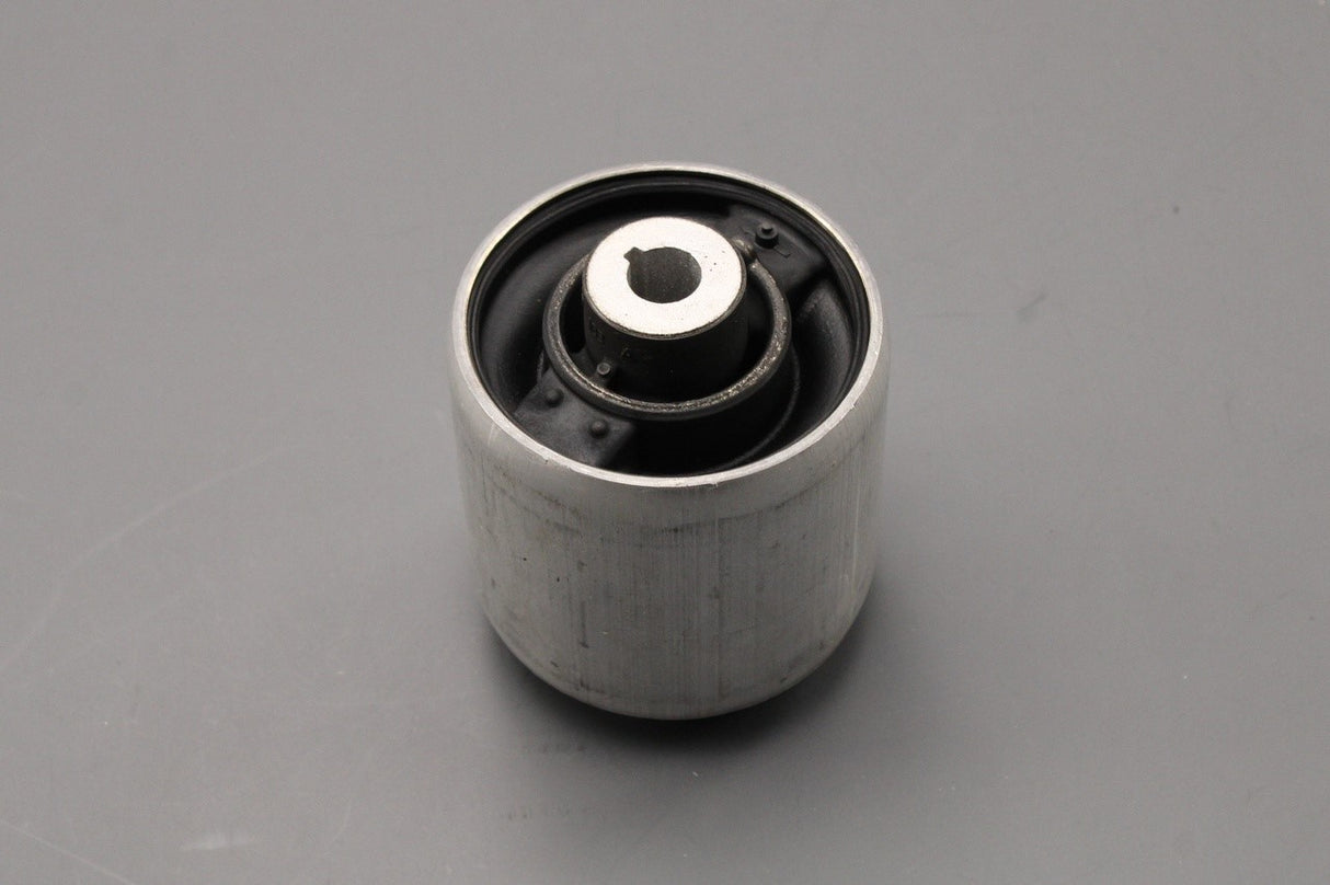 Audi A5 A6 Q5 front wishbone arm hydro mounting bush 4K0407183A