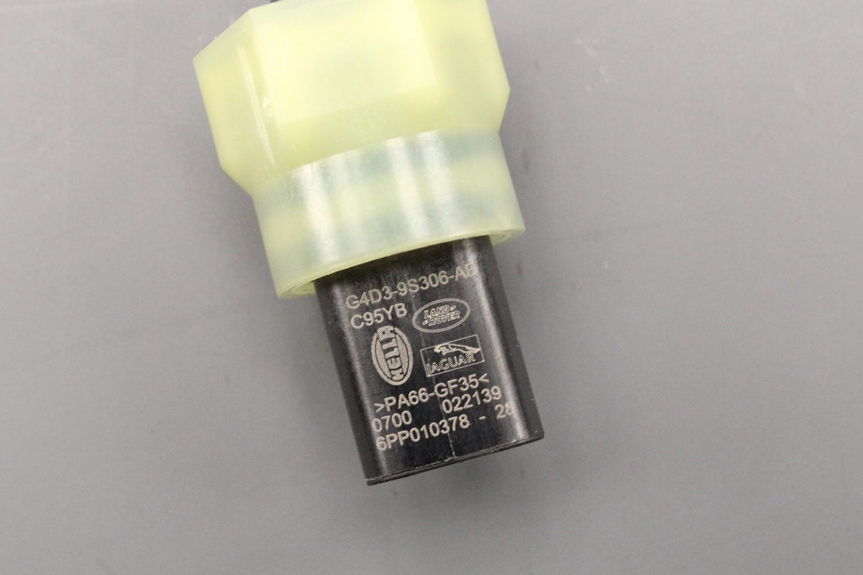 Land Rover Range Rover oil filter pressure switch LR073672