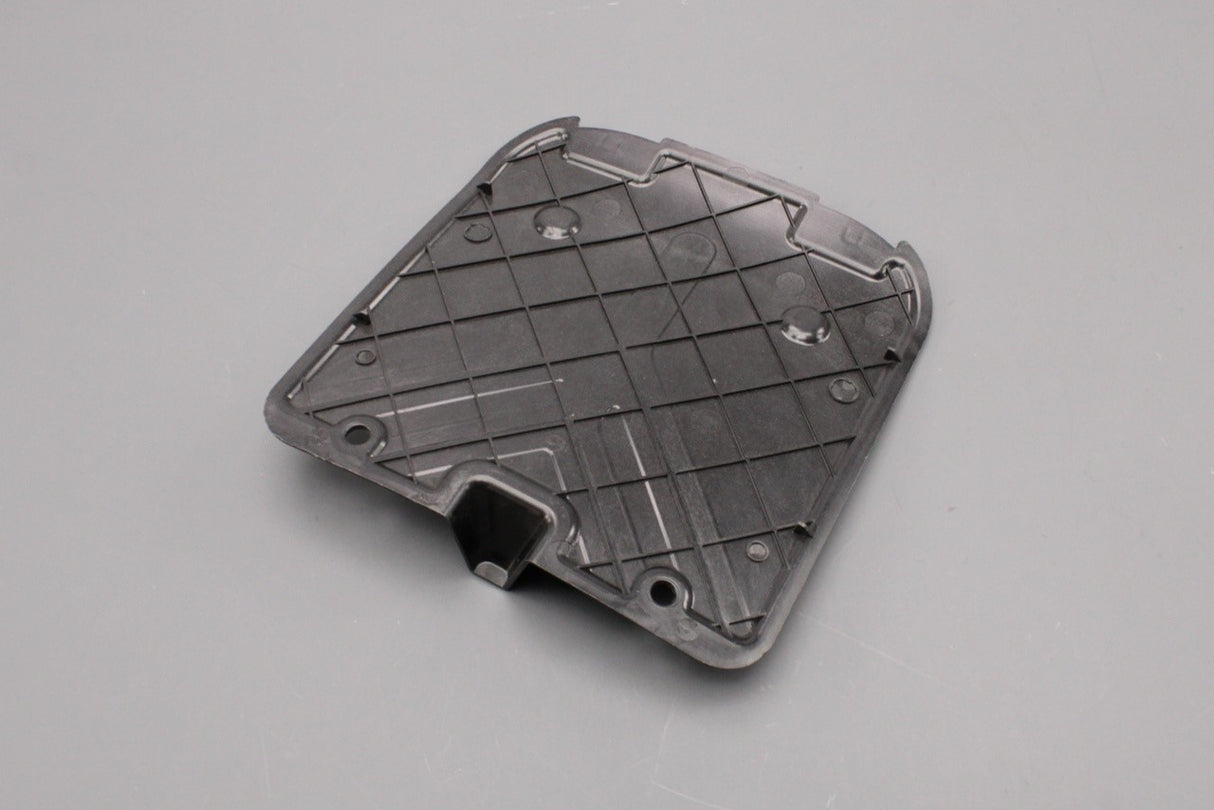 BMW 5" G30 G31 6" 7" 8" front wheel arch access cover panel 51717340195