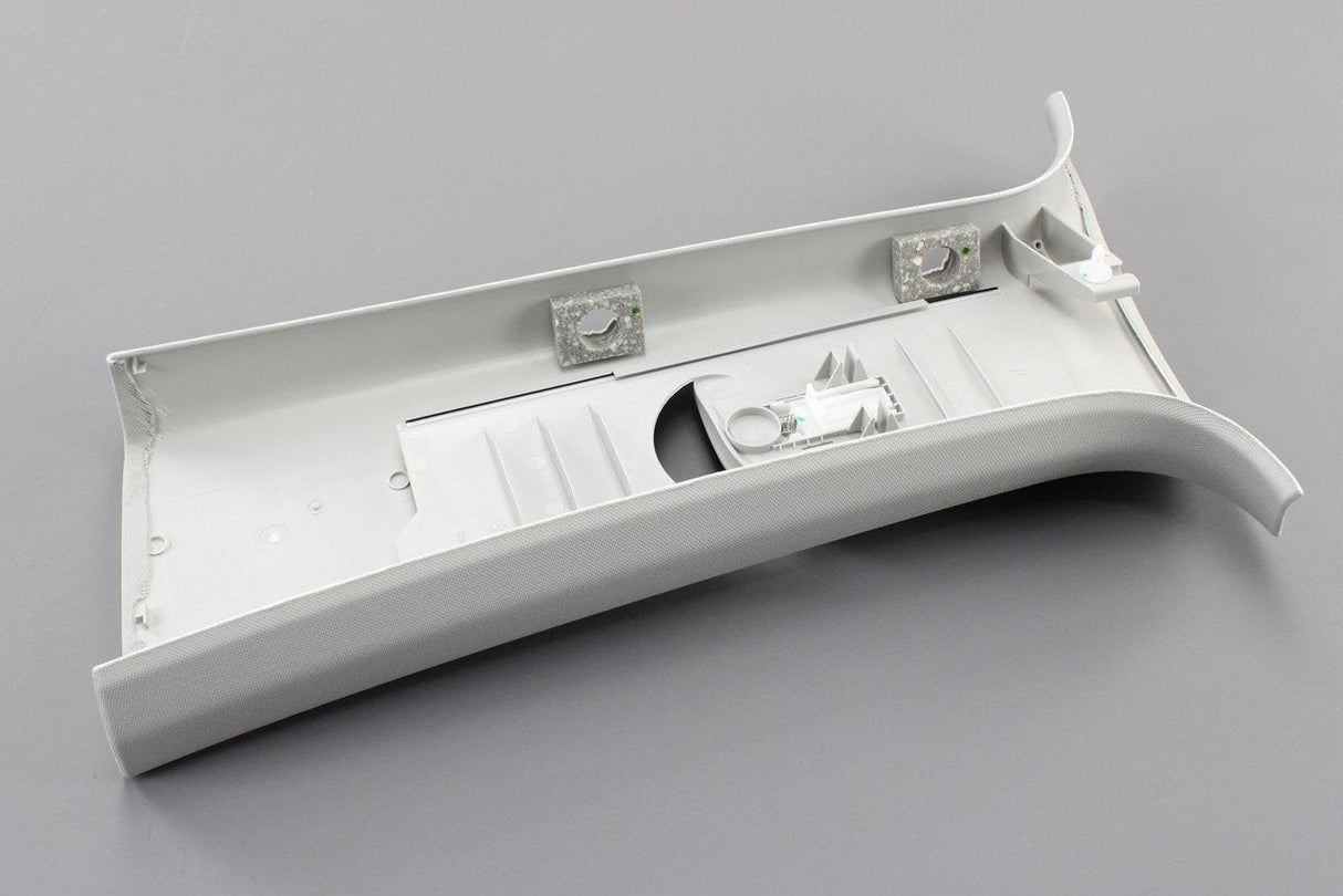 VW Transporter T6 T6.1 B-pillar trim (right upper) 7E0867244AA 6K8