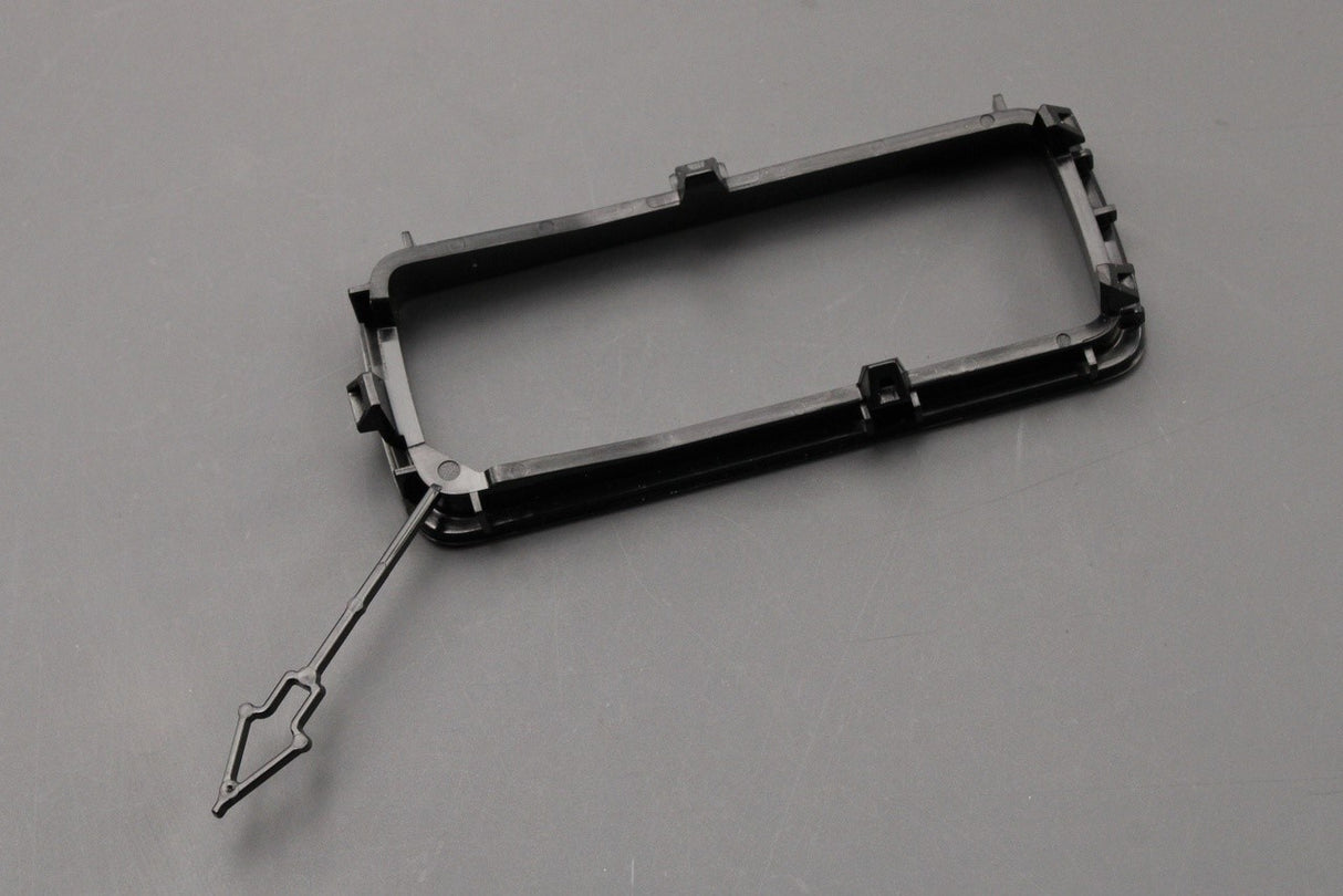 Land Rover Defender 2020-on rear bumper trim (right) LR149775