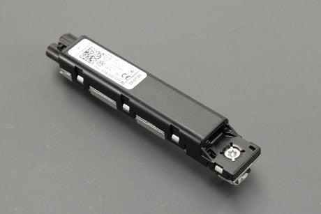 VW Touran 2016-on FM2/DAB aerial amplifier 5TA035577B