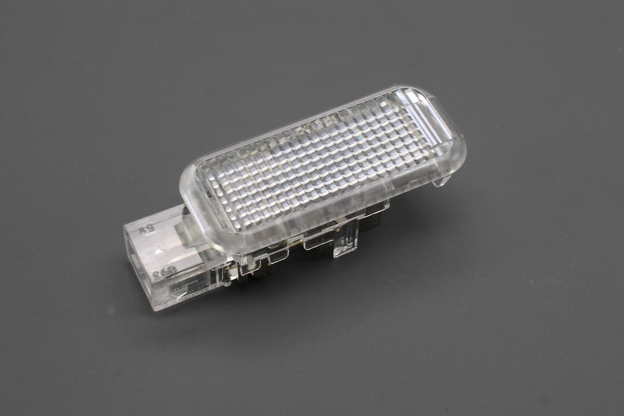 VW Transporter T5.1 T6 2010-19 interior entry step light (x1) 7E0947415