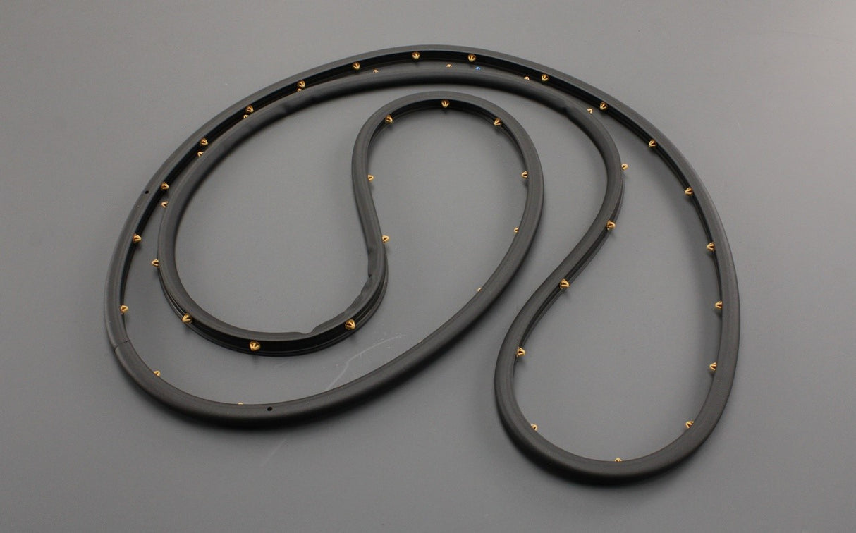 Skoda Octavia 2020-on door seal (outer front right) 5E3837698B 5AP
