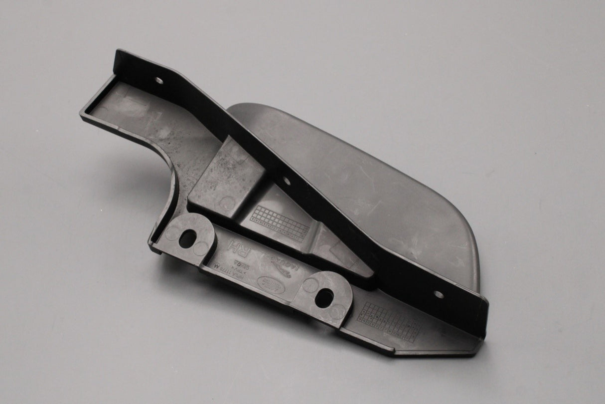 Land Rover Range Rover front wheel arch liner trim (right) LR094597