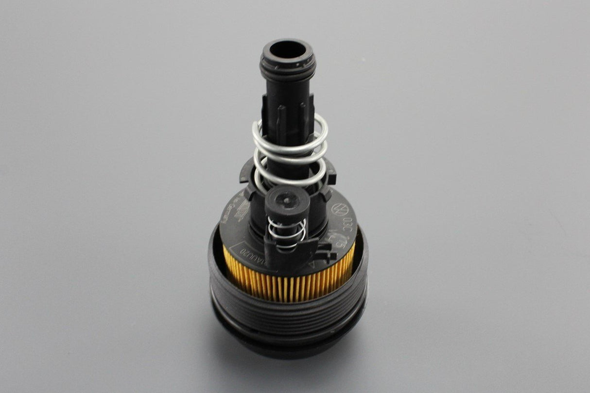 VW Audi Skoda SEAT engine oil filter (1.4 petrol SI / TSI) 03C115403F