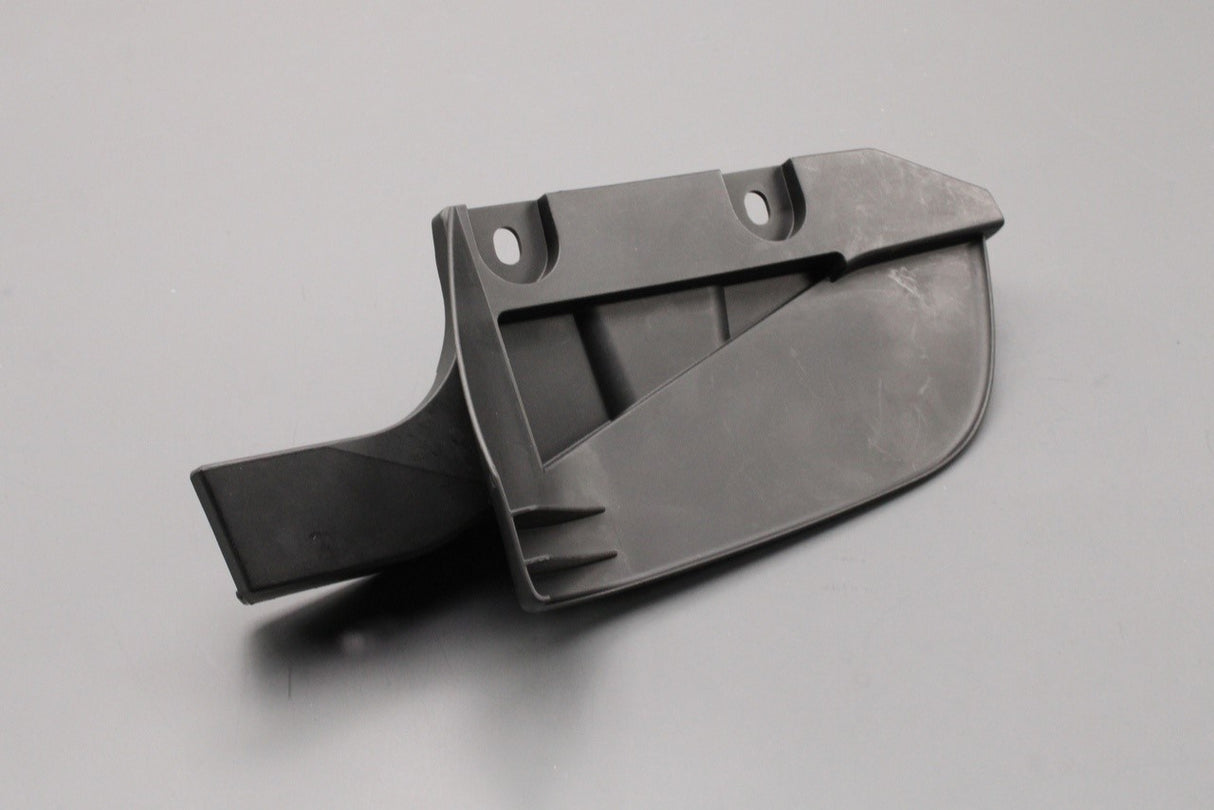 Land Rover Range Rover front wheel arch liner trim (right) LR094597