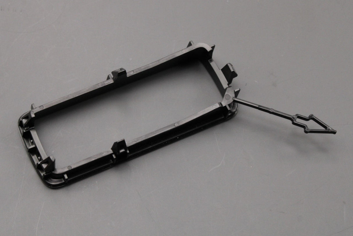 Land Rover Defender 2020-on rear bumper trim (left) LR149776