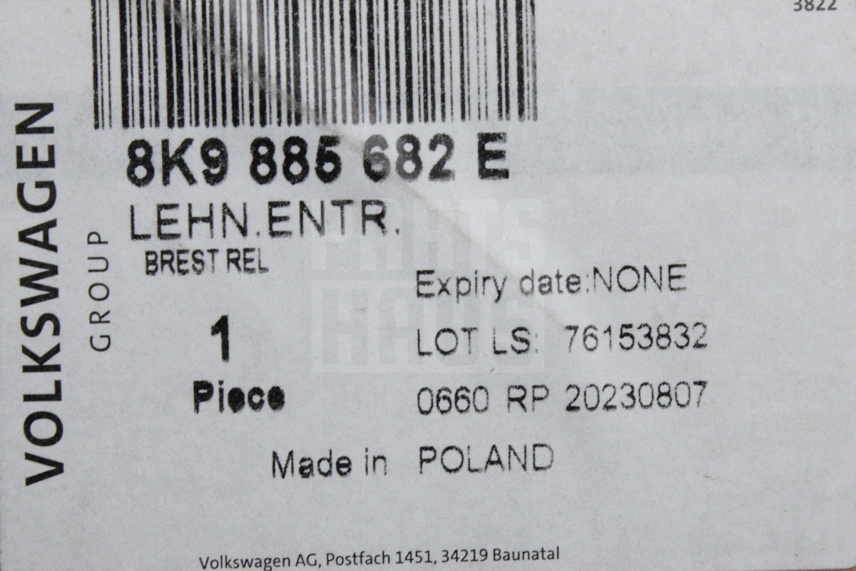 Audi A4 S4 A5 S5 Q5 folding seat latch release handle (right) 8K9885682E