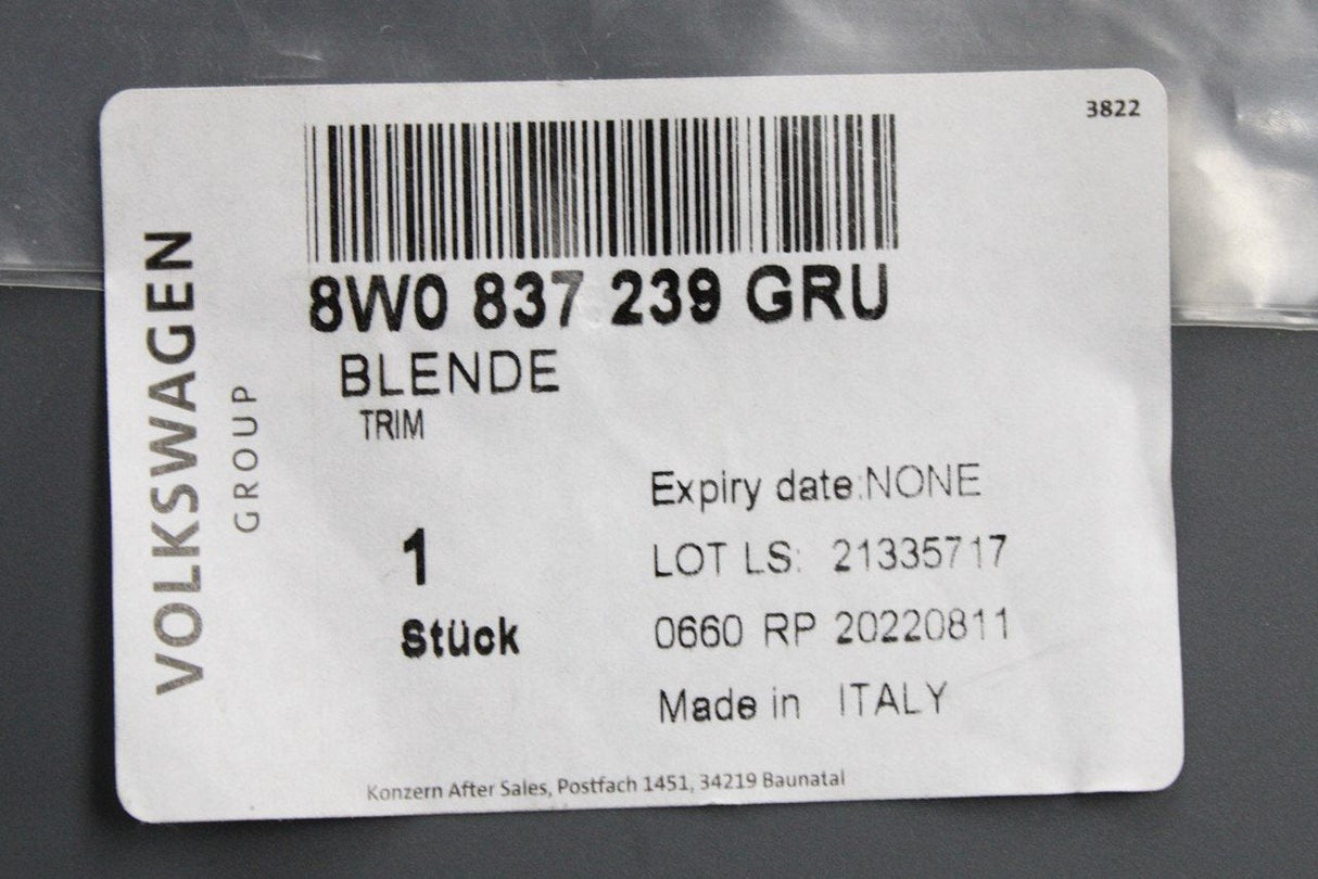 Audi A4 A5 2016-on RHD door handle trim plate (front left) 8W0837239 GRU