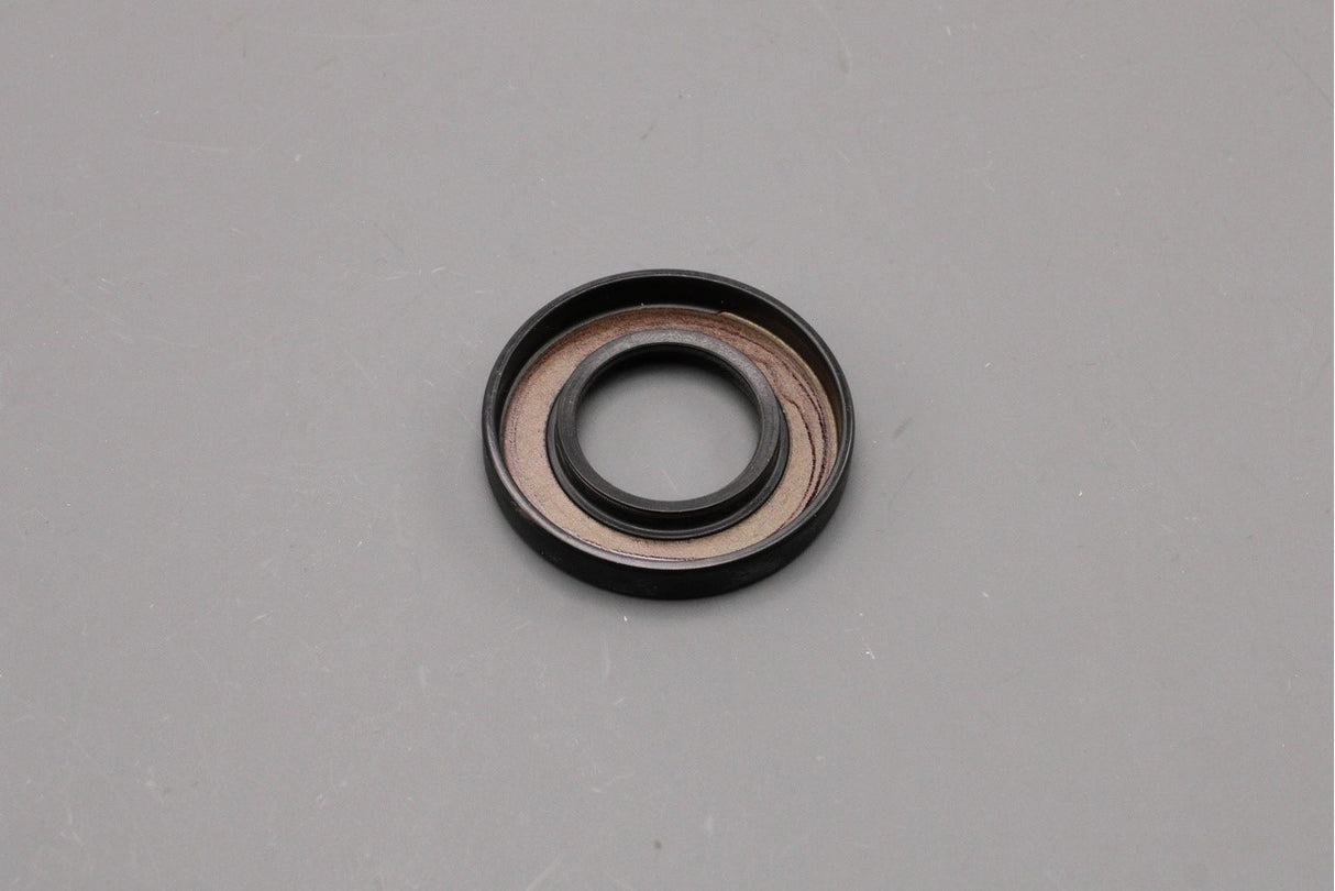 BMW 1' 2' X1 X2 MINI R55 F57 manual transmission oil seal 23117568469