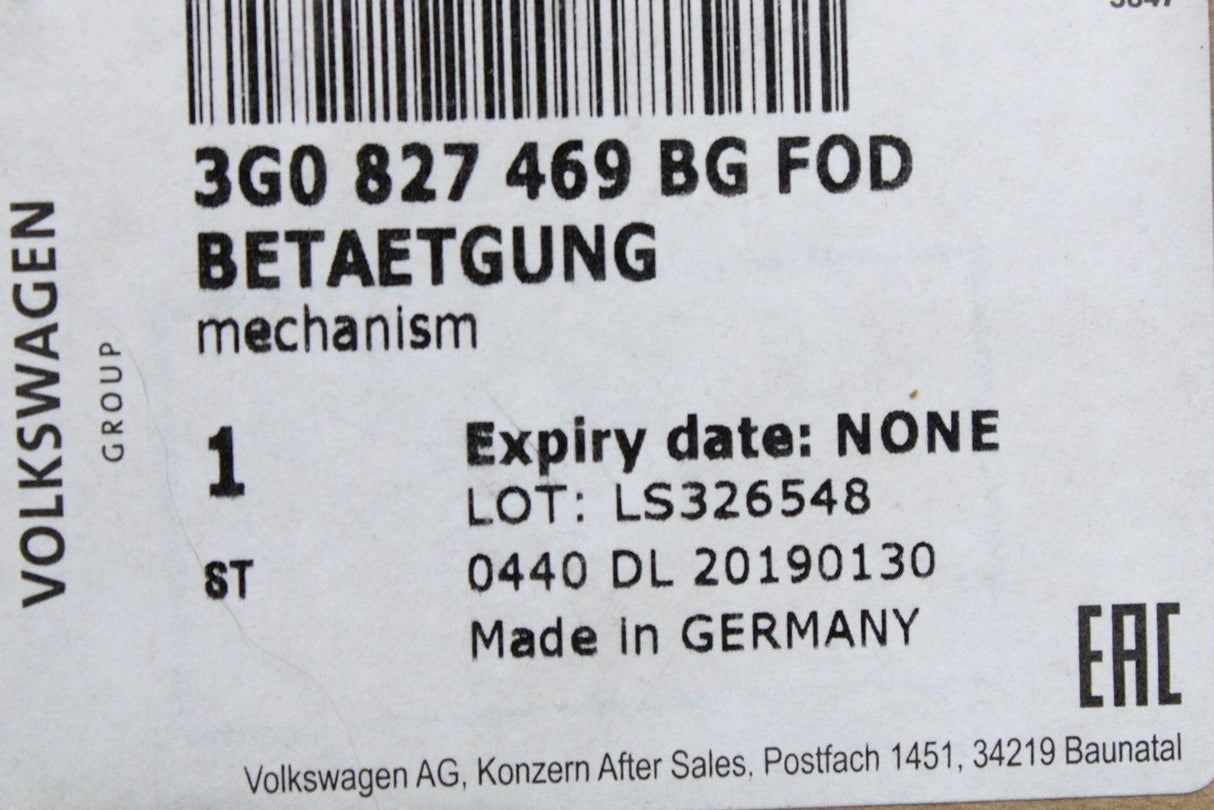 VW Passat B8 Saloon 2015-on boot handle mechanism 3G0827469BG FOD