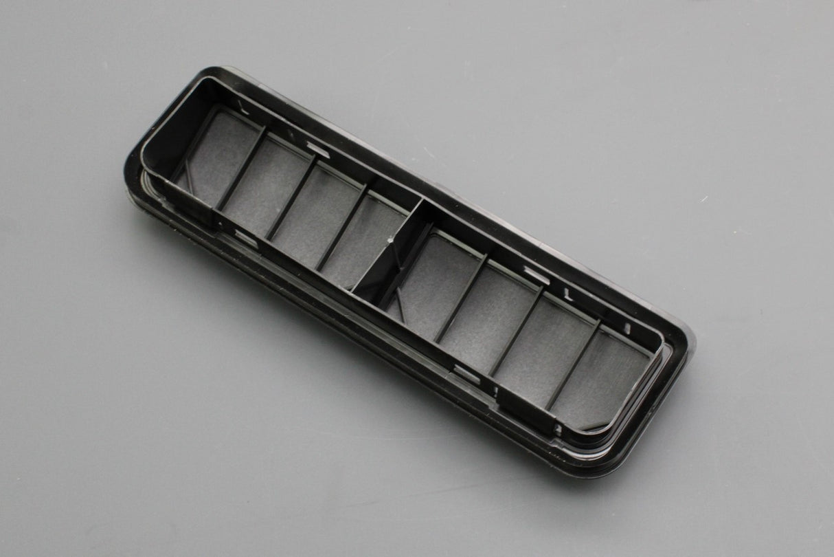 VW Polo Audi A1 Skoda SEAT rear bumper air vent flap (centre) 6V0819465B