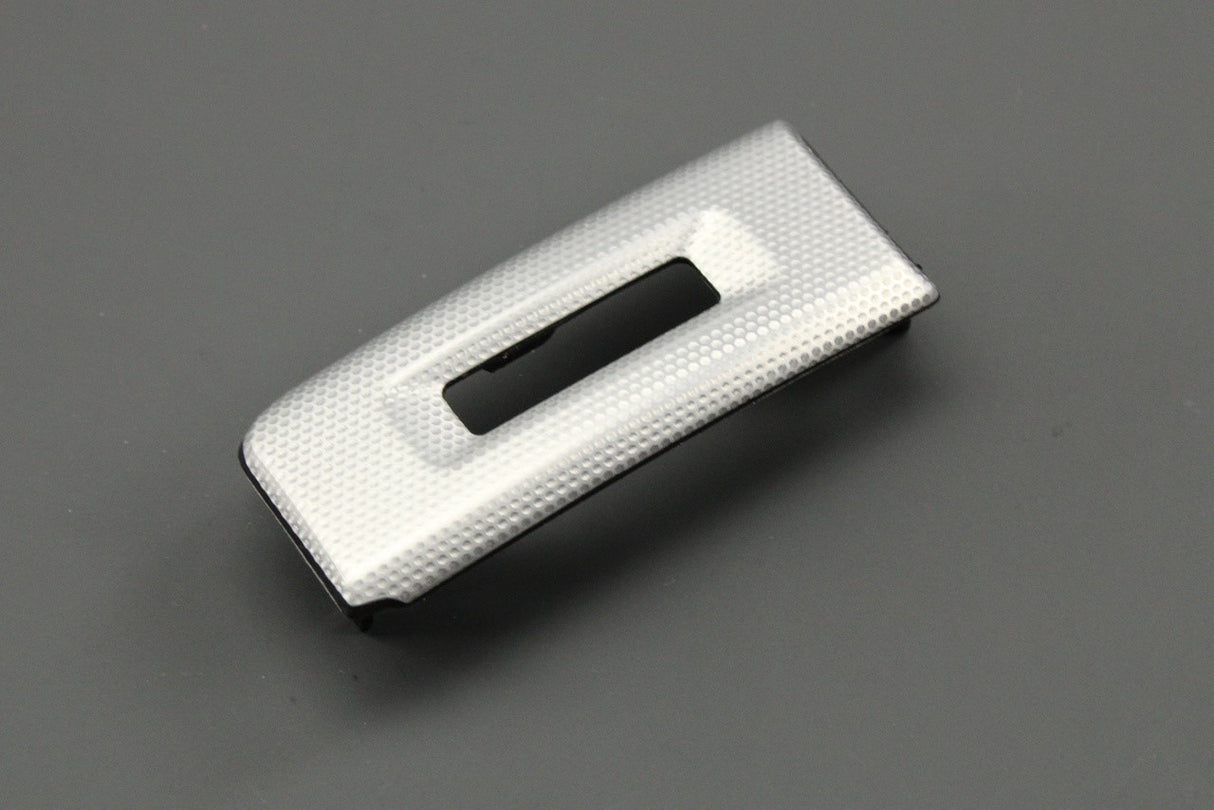 Range Rover Evoque 2012-2018 air vent bezel trim (centre right) LR093922